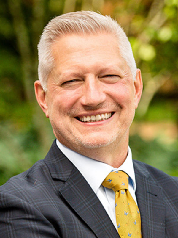 Portrait of Eric Miller